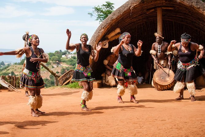 Valley of 1000 Hills & PheZulu Safari
