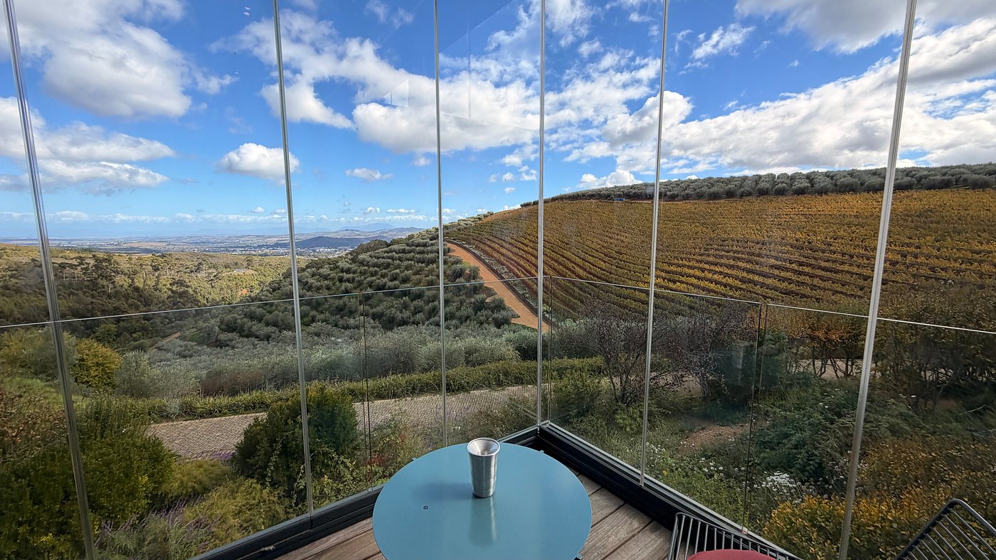 Franschhoek & Stellenbosch Winelands Tour