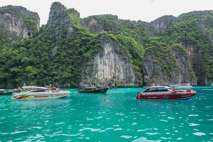 Phi Phi Islands Speedboat Tour