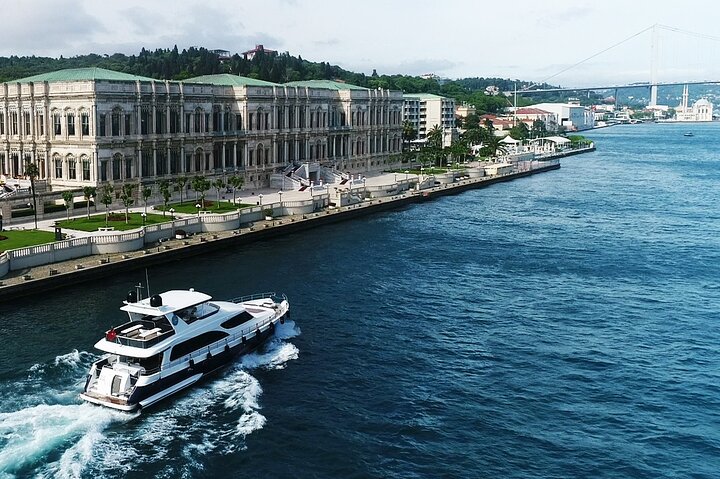 Bosphorus Cruise & Sightseeing